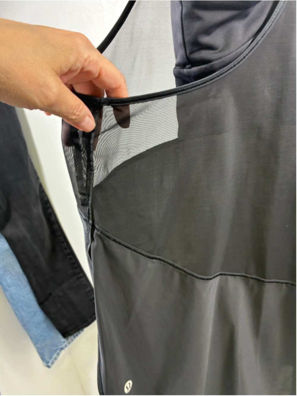 Lululemon Twist Around Tank Top in Black Size 10 - Picture 5 of 8